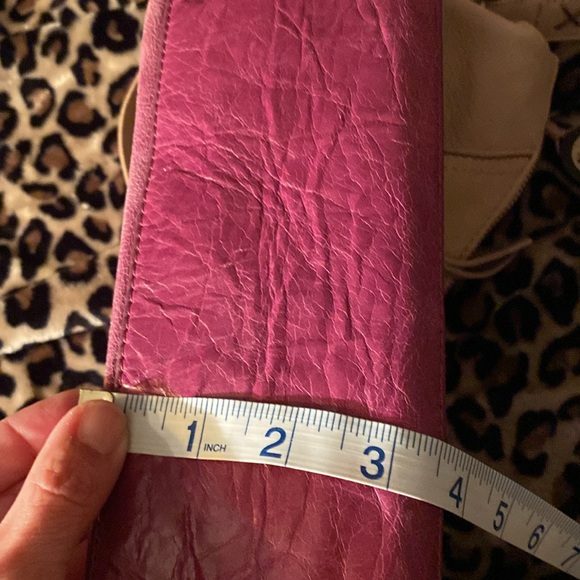 The Sak purse. - Picture 5 of 8